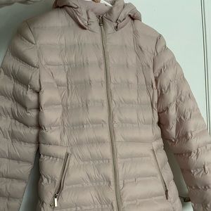 Light pink puff jacket with detachable hood